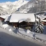 Familial A 1850 Avec Cheminee Et Hammam - Fr-1-575-203 Chalet Courchevel