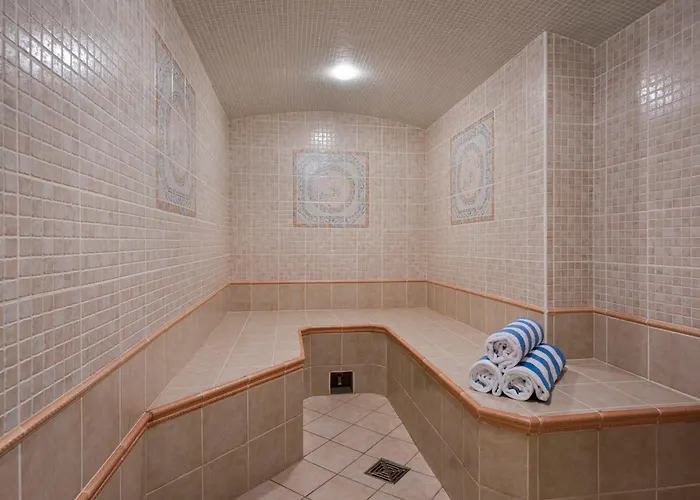 Alpehytte Familial A 1850 Avec Cheminee Et Hammam - Fr-1-575-203 Courchevel